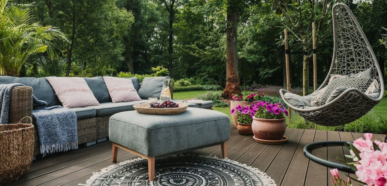 elegant-garden-seating-picks